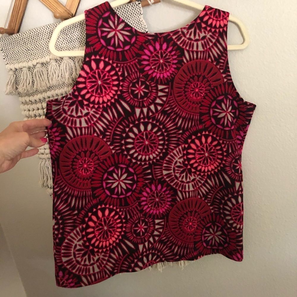 Liz Baker Petite Patterned Tank PL - Picture 4 of 6